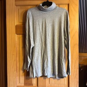 NWT - Light grey 2X lightweight turtleneck, 143 Story by Line Up